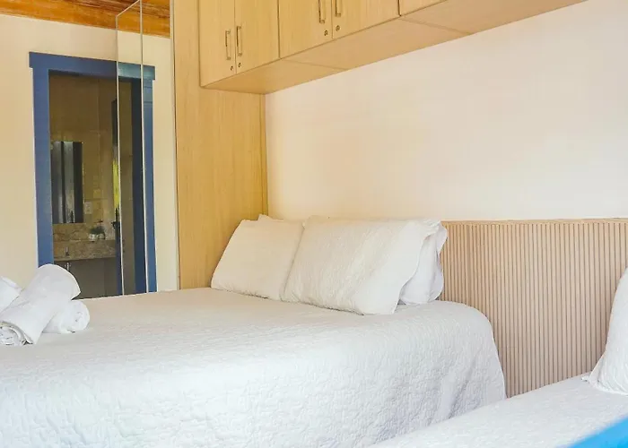 Flat com Piscina no Centro de Tiradentes